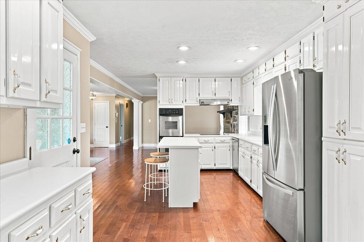 1232 Hall Drive