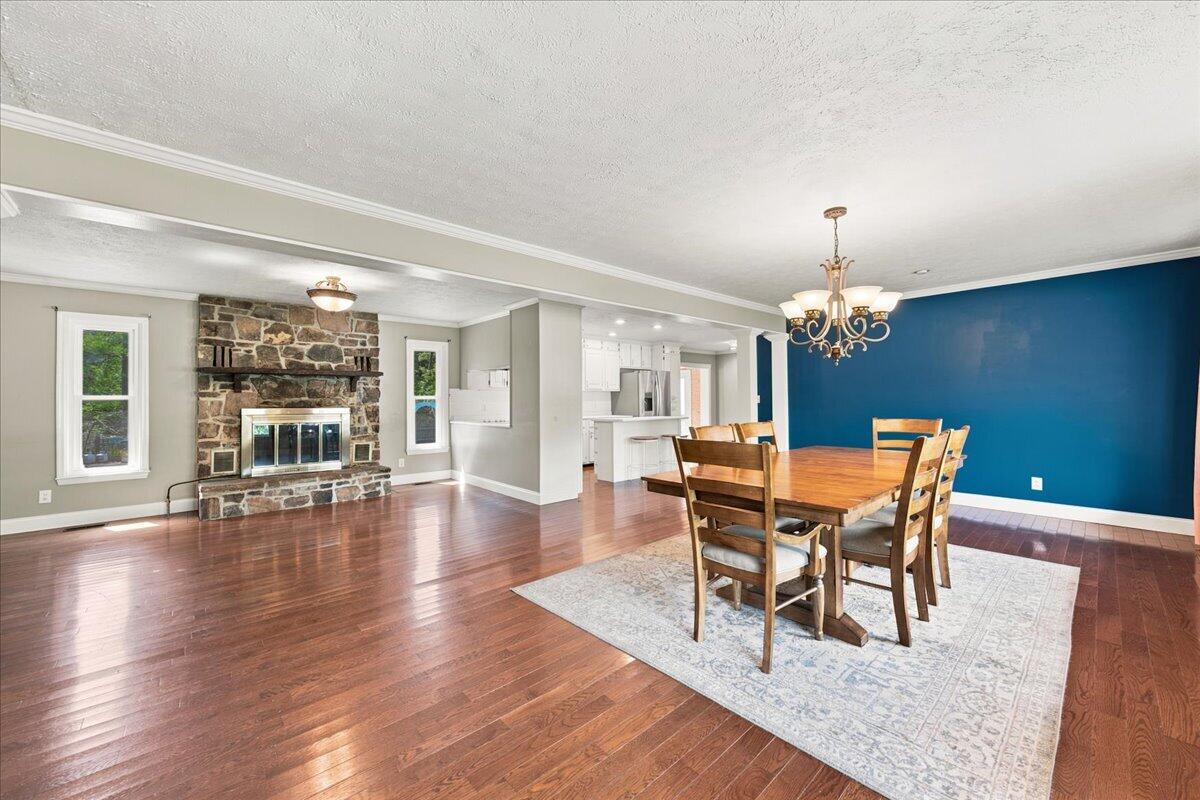 1232 Hall Drive