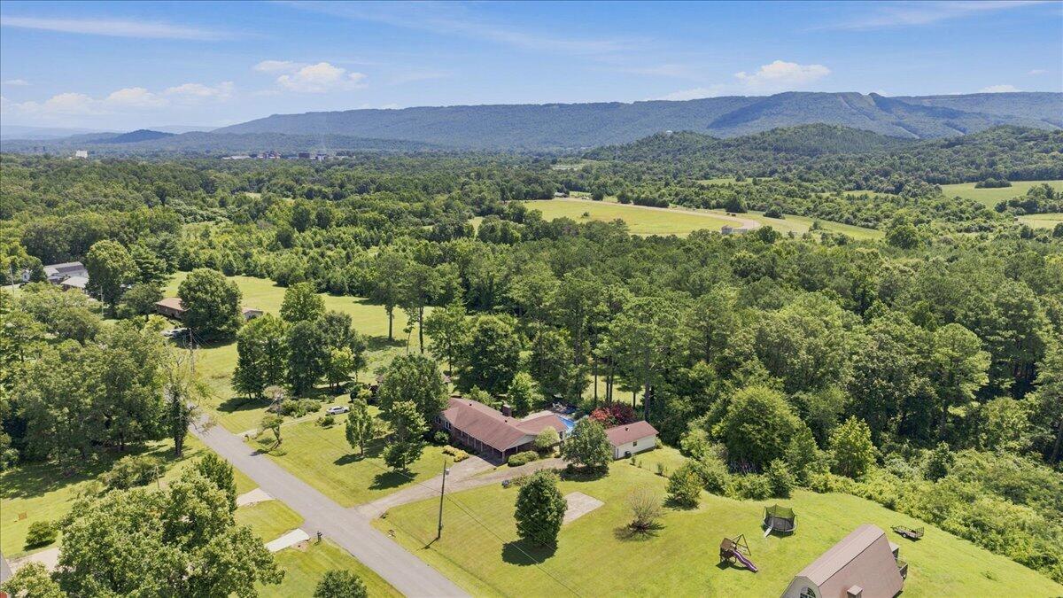 1232 Hall Drive