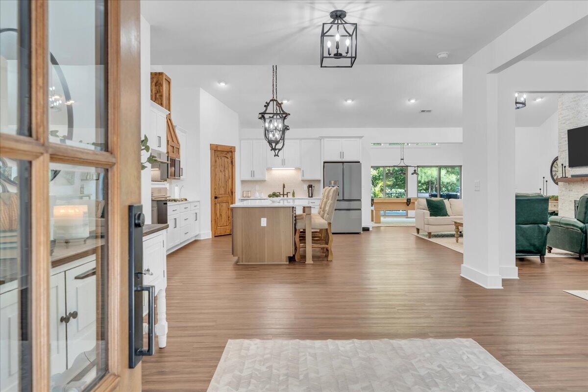 670 Cherokee Path
