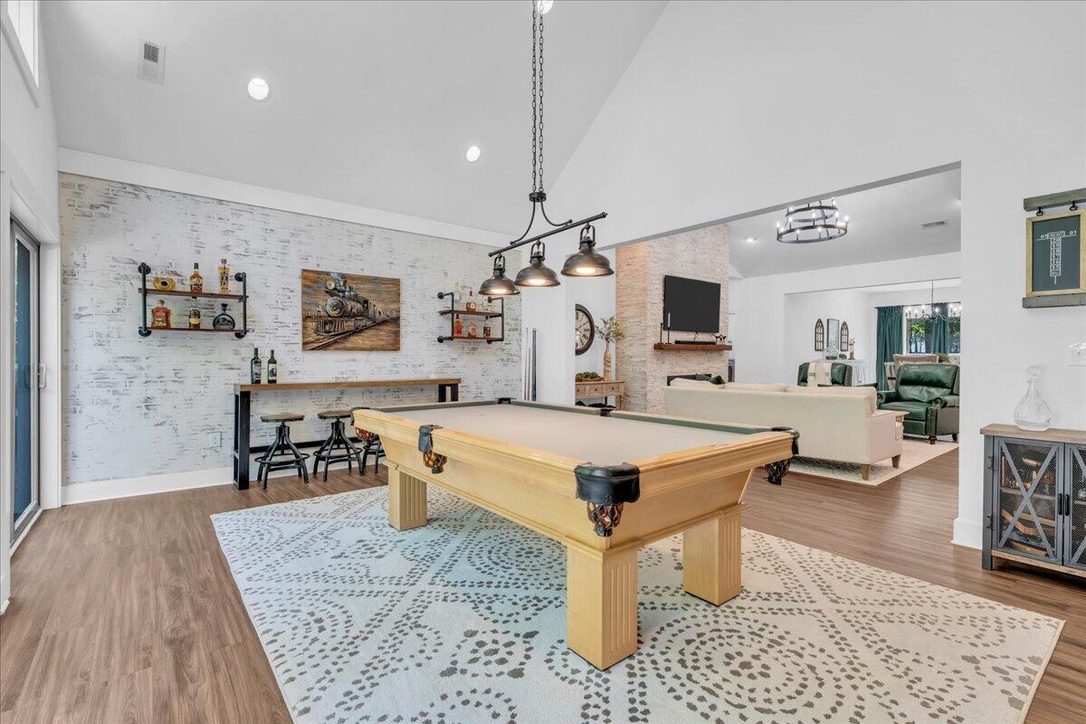 670 Cherokee Path