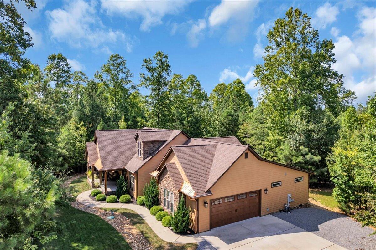 670 Cherokee Path