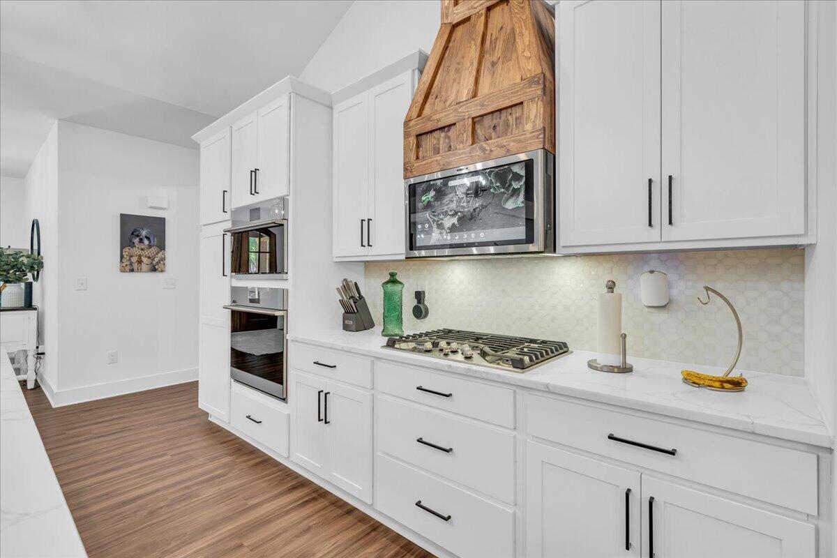 670 Cherokee Path