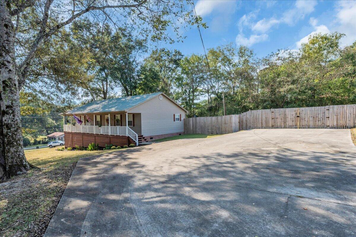 519 Gunter Avenue