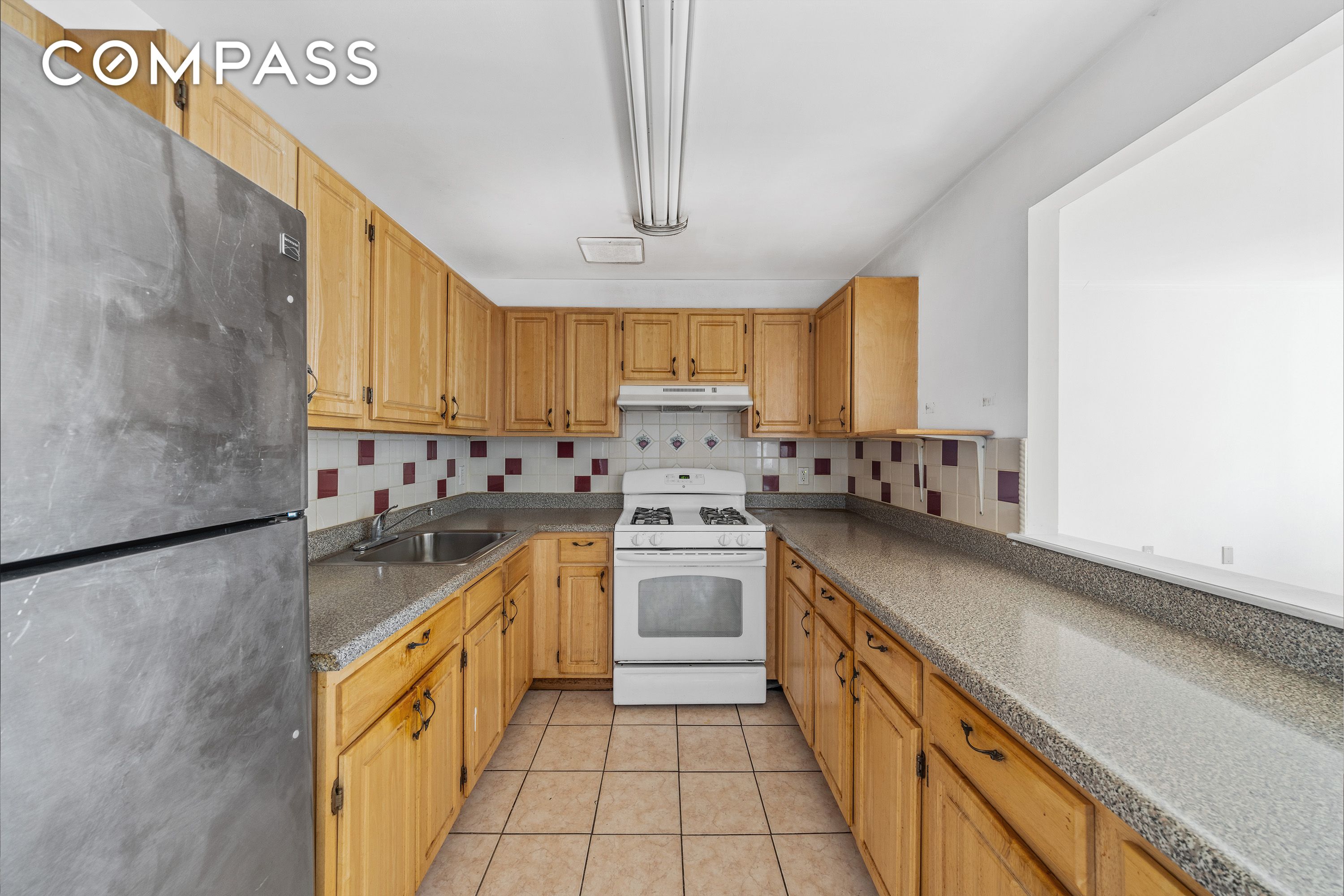 2028 Bergen Street 1
