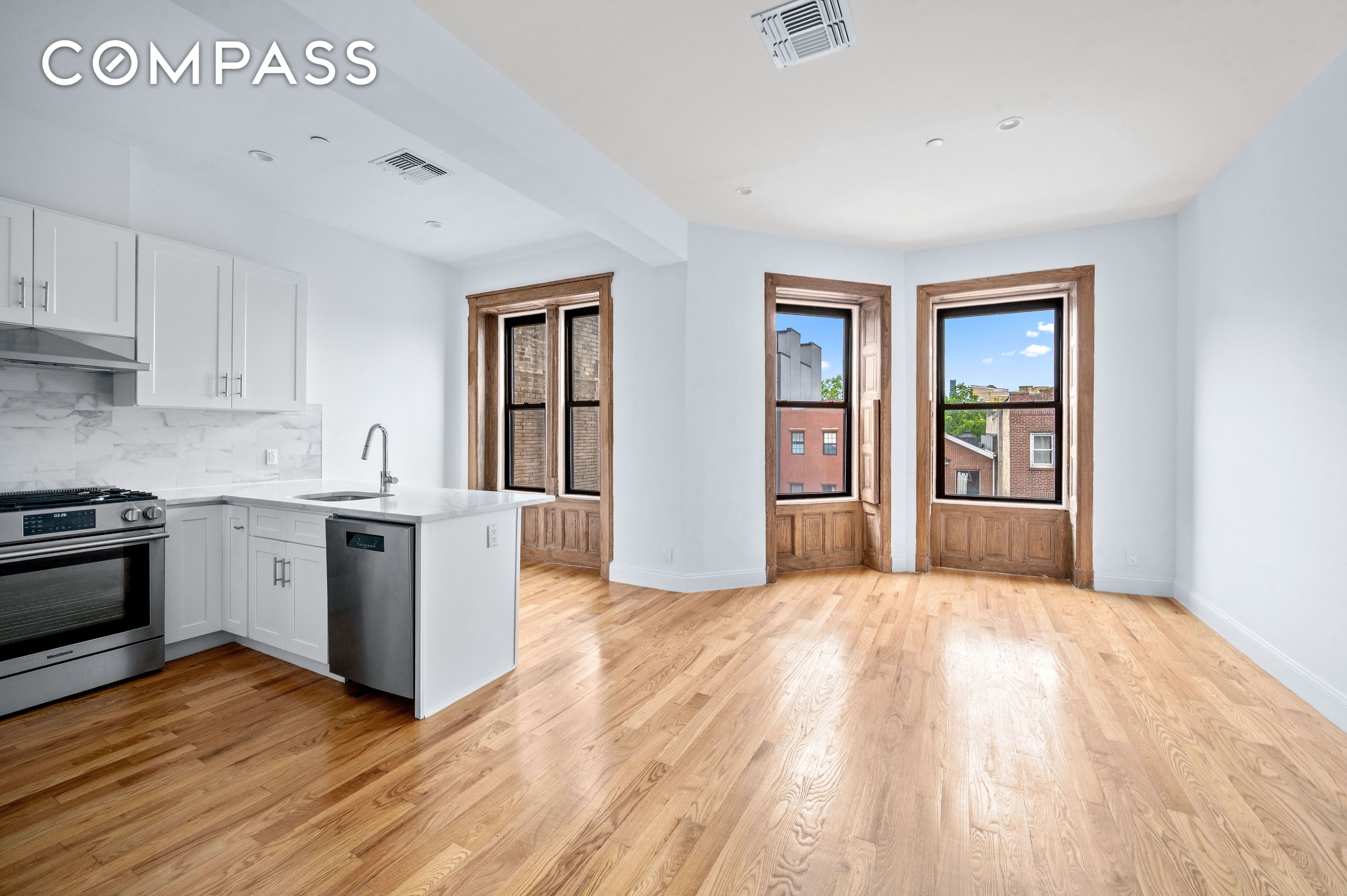 257 Throop Avenue 4