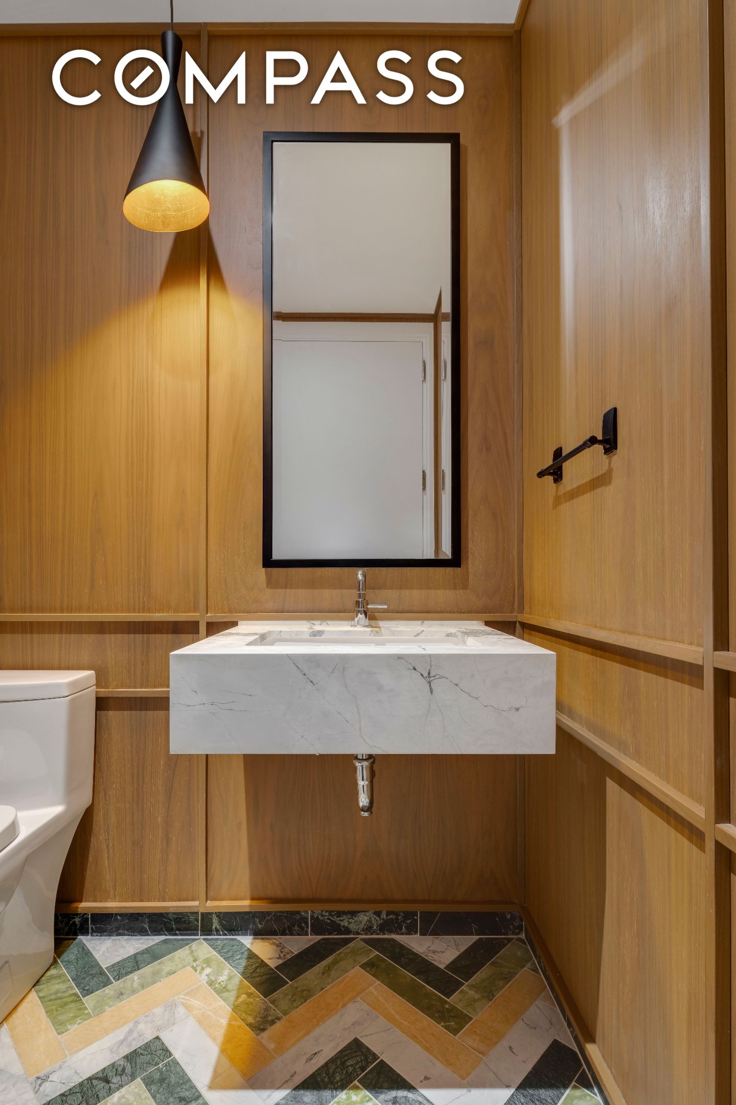 22-18 Jackson Avenue 719