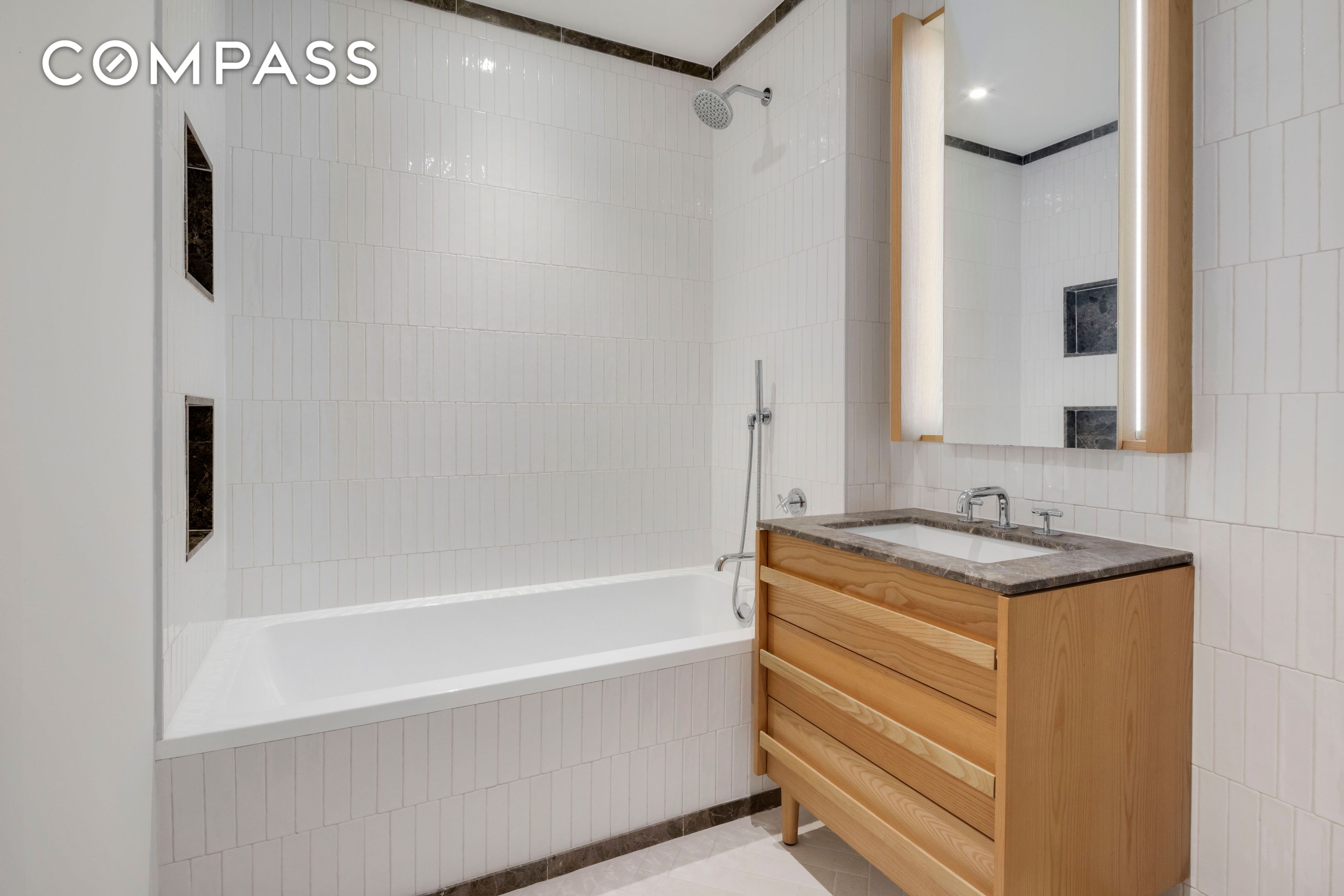 22-18 Jackson Avenue 719