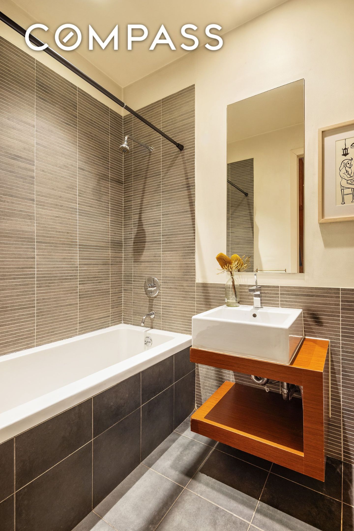 242 S 1st Street 1F