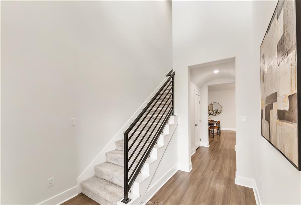 4002 Etonbury Avenue