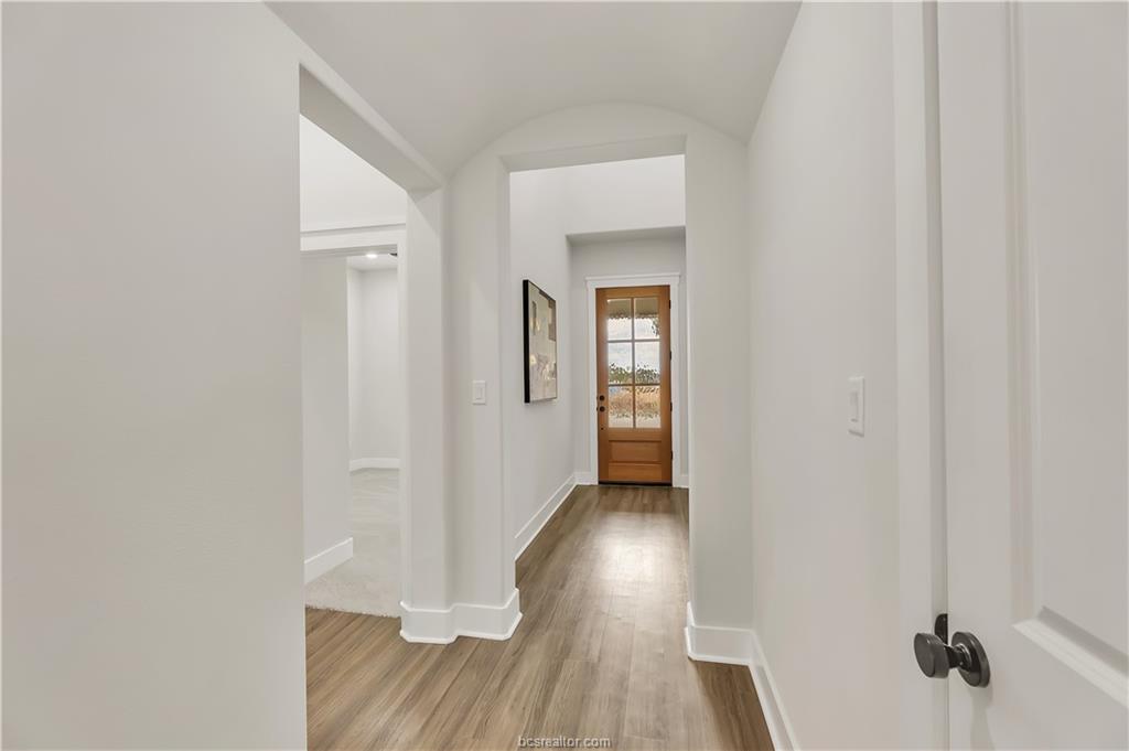 4002 Etonbury Avenue