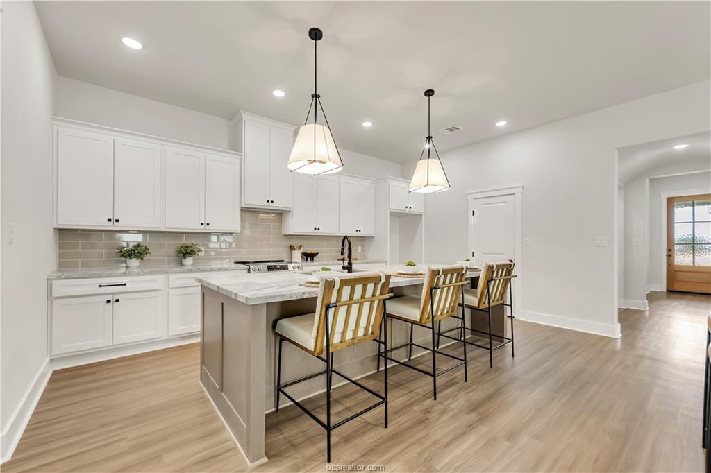 4002 Etonbury Avenue