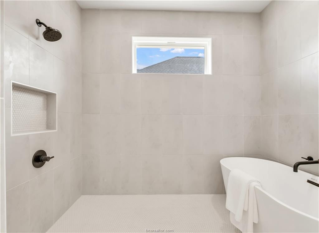 4002 Etonbury Avenue