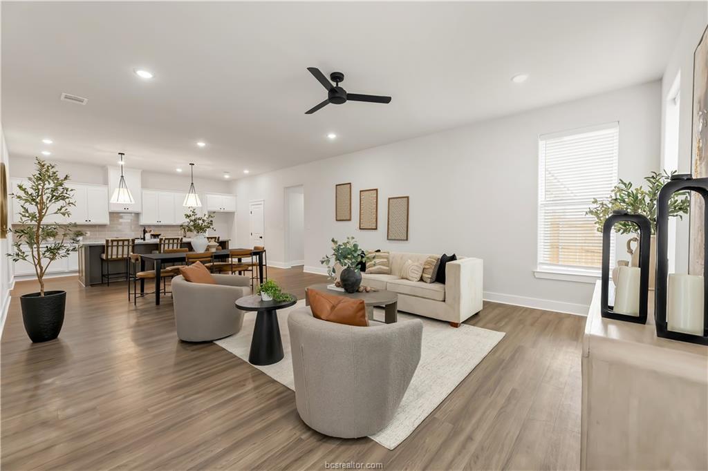 4002 Etonbury Avenue