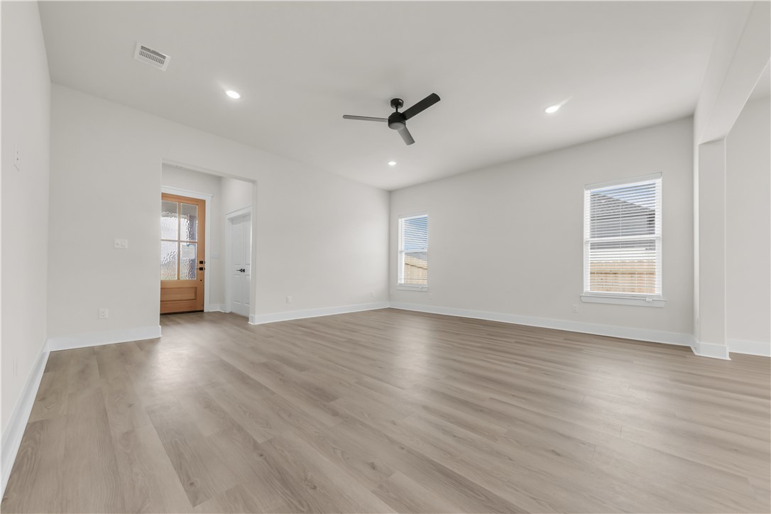 4004 Etonbury Avenue