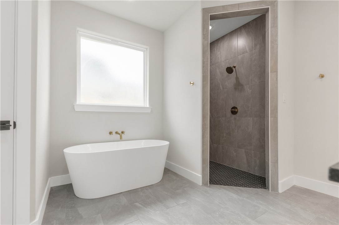 4004 Etonbury Avenue