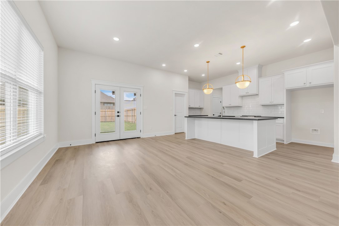 4004 Etonbury Avenue