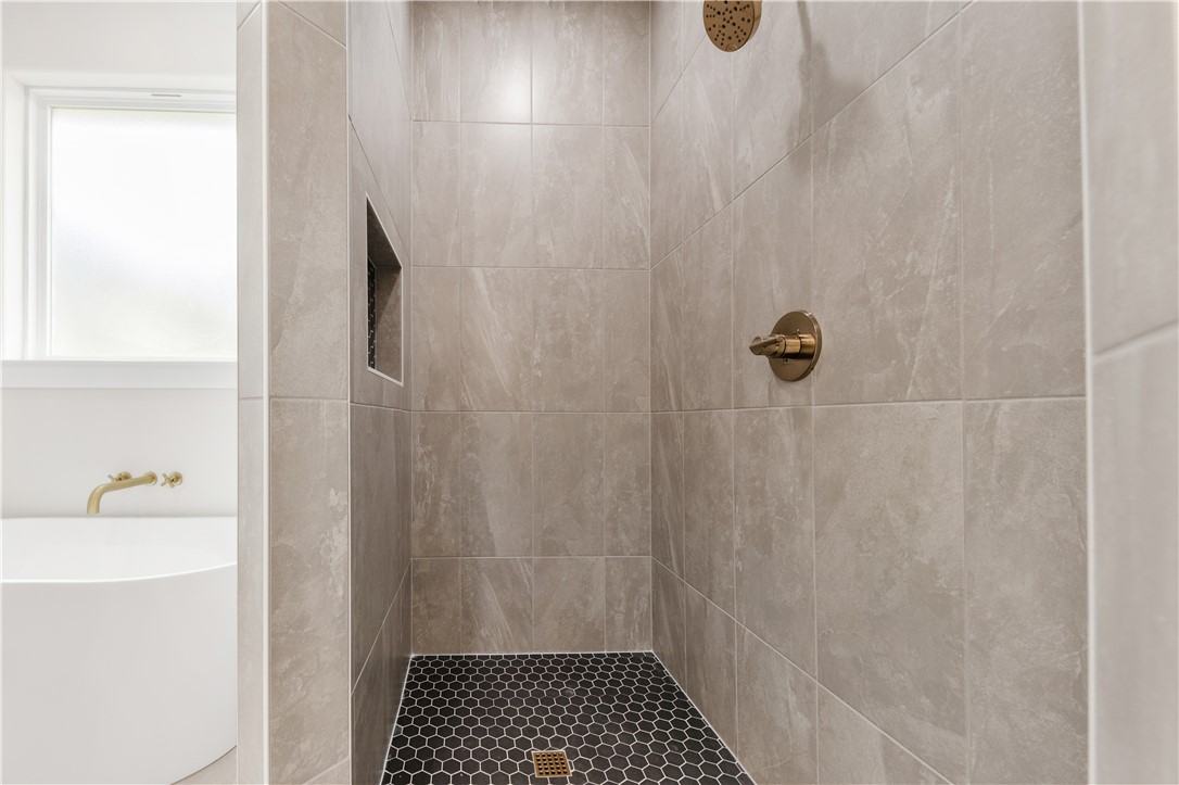 4004 Etonbury Avenue