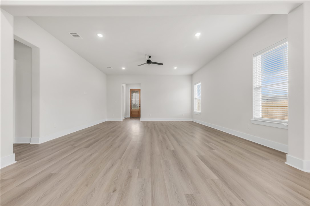 4004 Etonbury Avenue