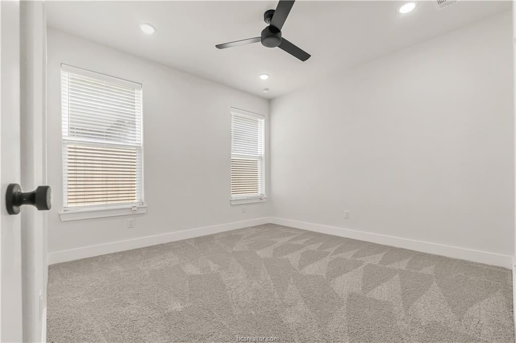 877 Double Mountain Road