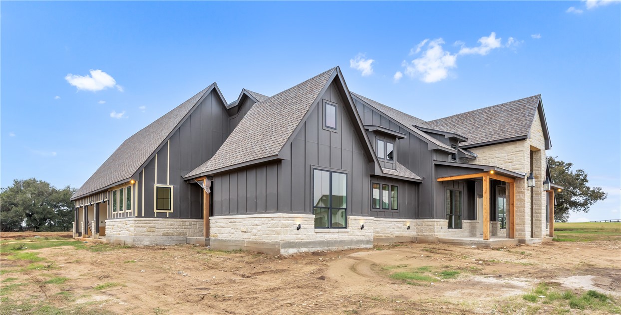 1141 Bluebonnet Ridge Drive