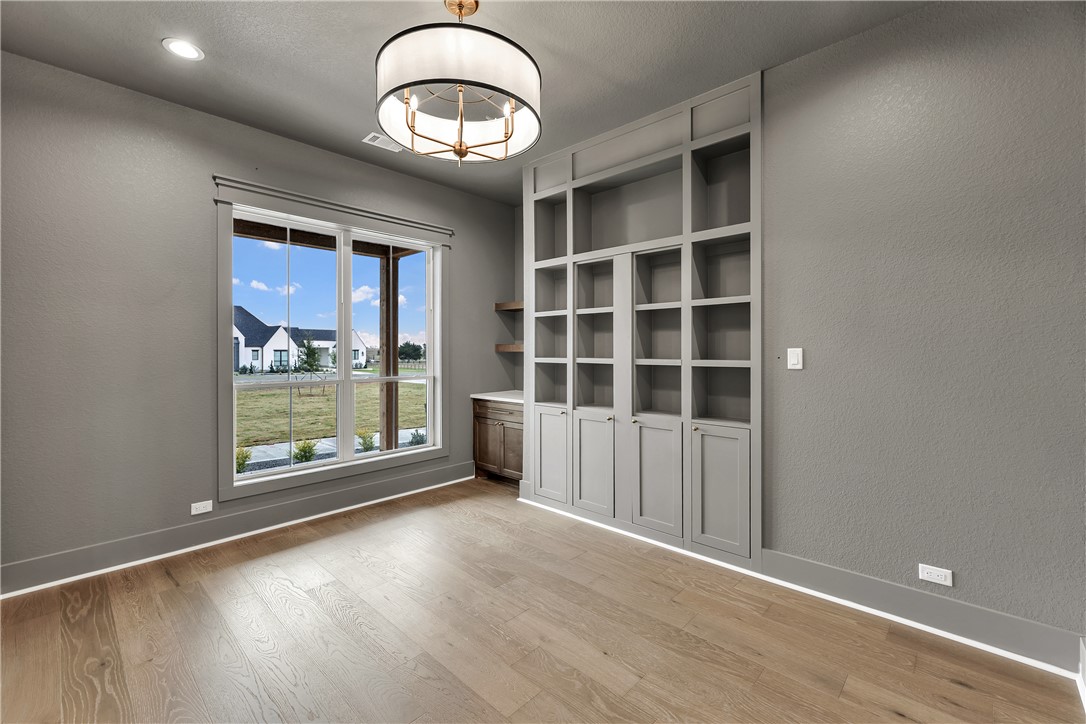 1141 Bluebonnet Ridge Drive