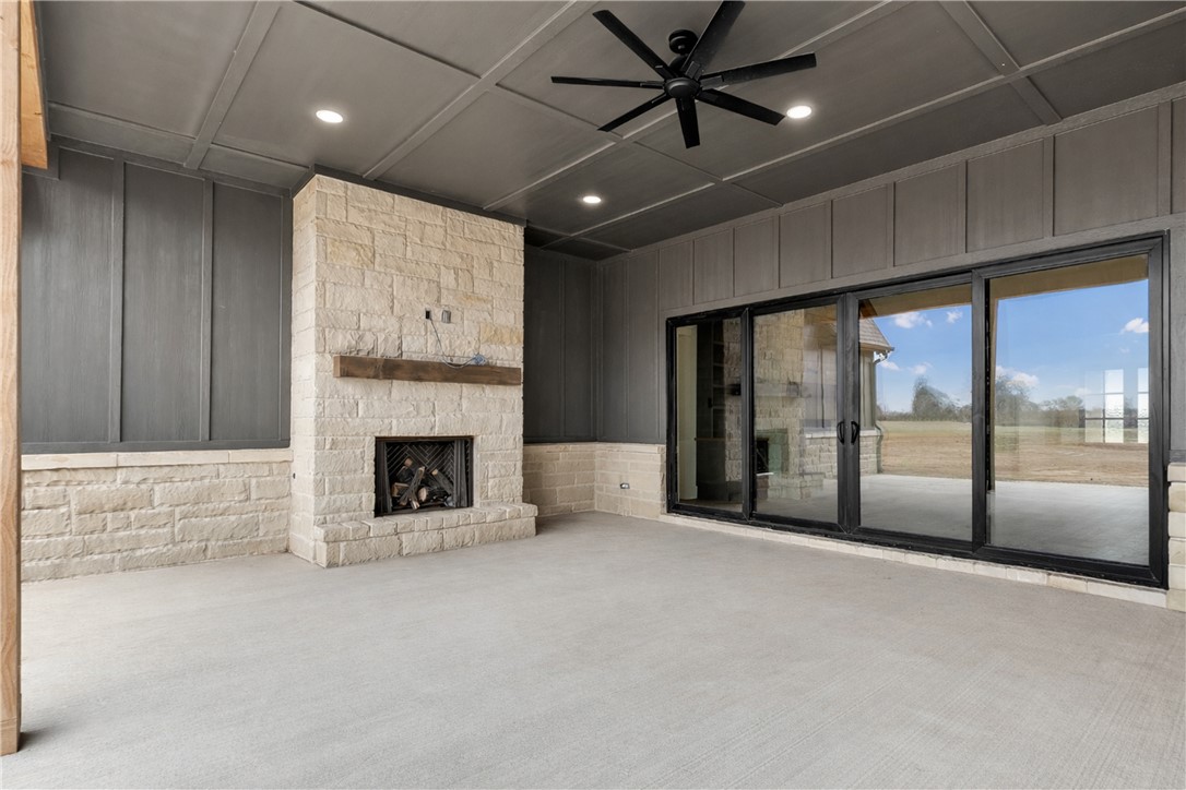 1141 Bluebonnet Ridge Drive