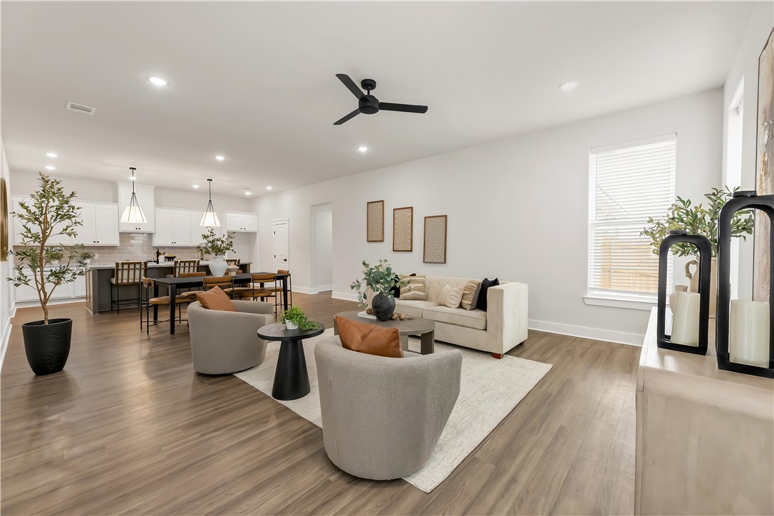 4002 Etonbury Avenue