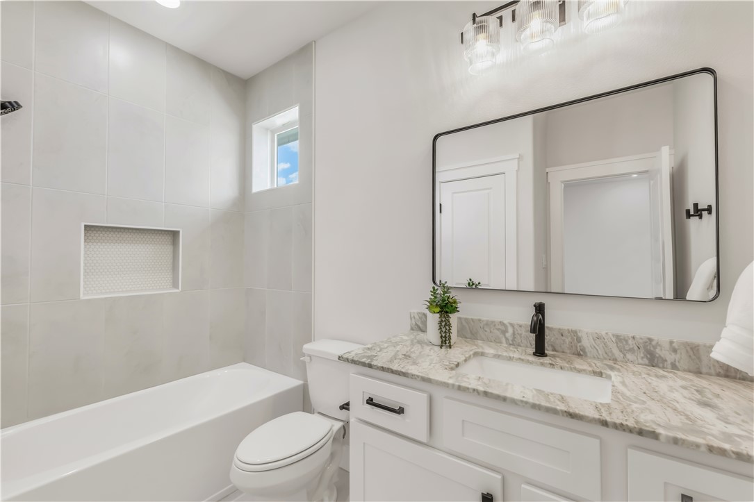 4002 Etonbury Avenue