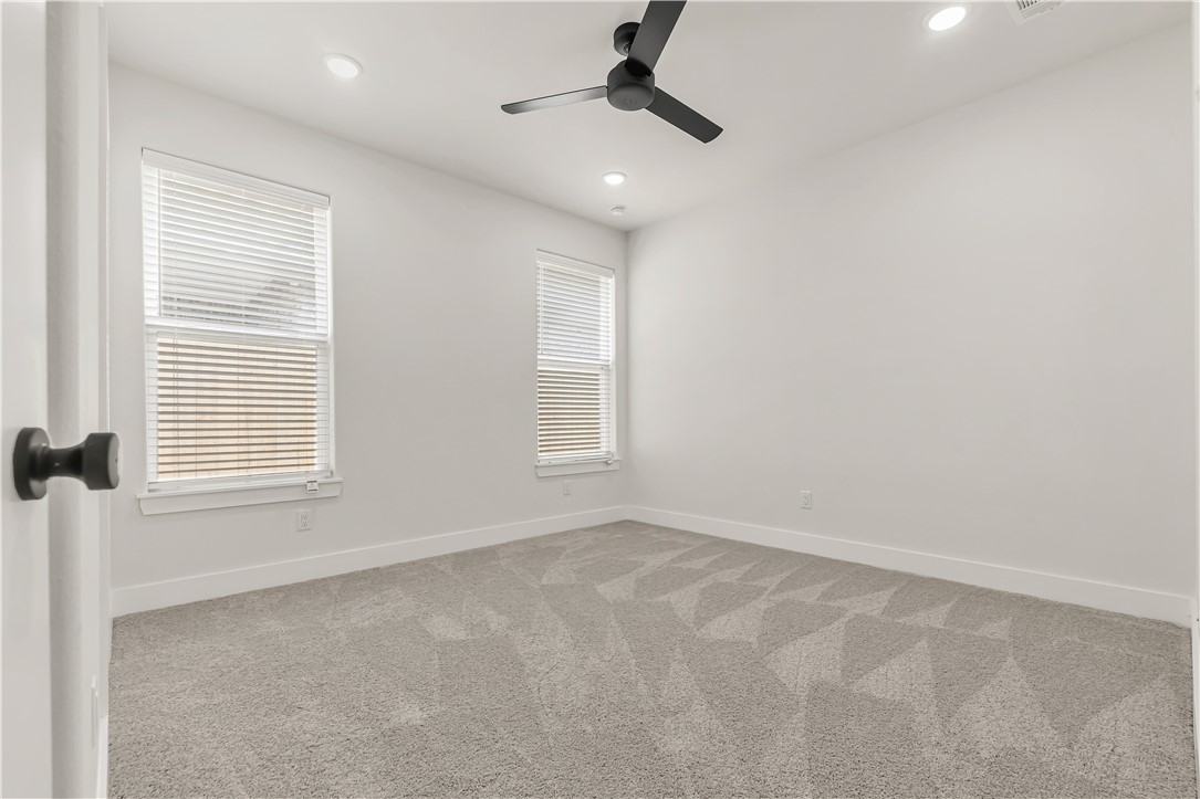 877 Double Mountain Road