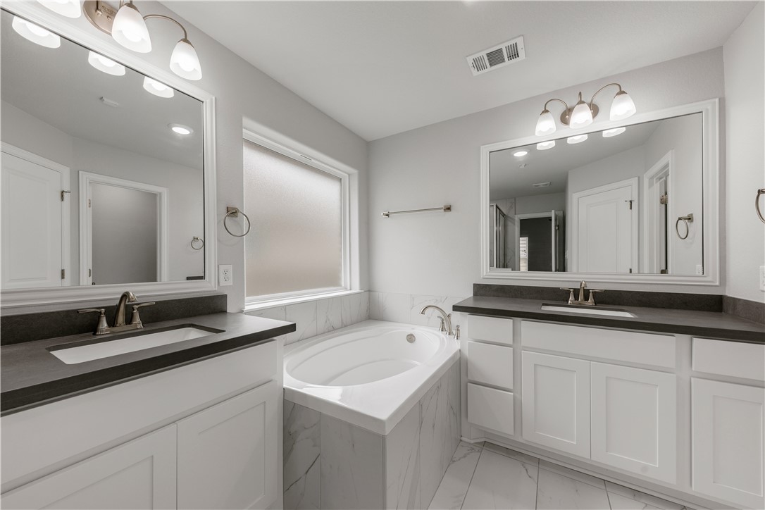 6219 Southern Cross Drive