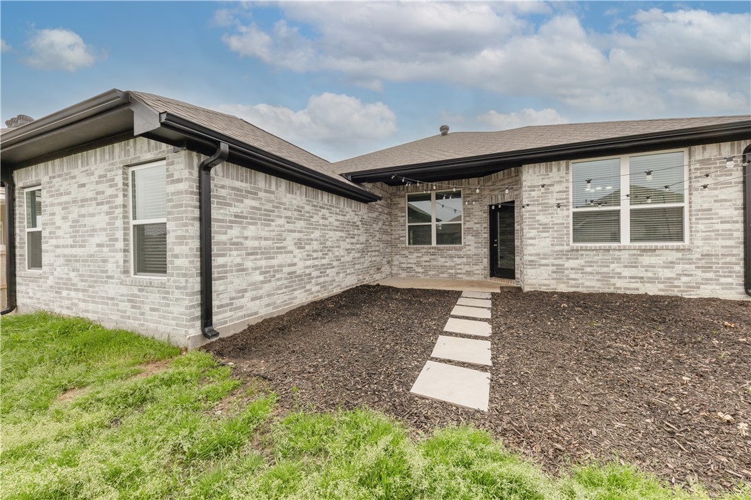 6219 Southern Cross Drive