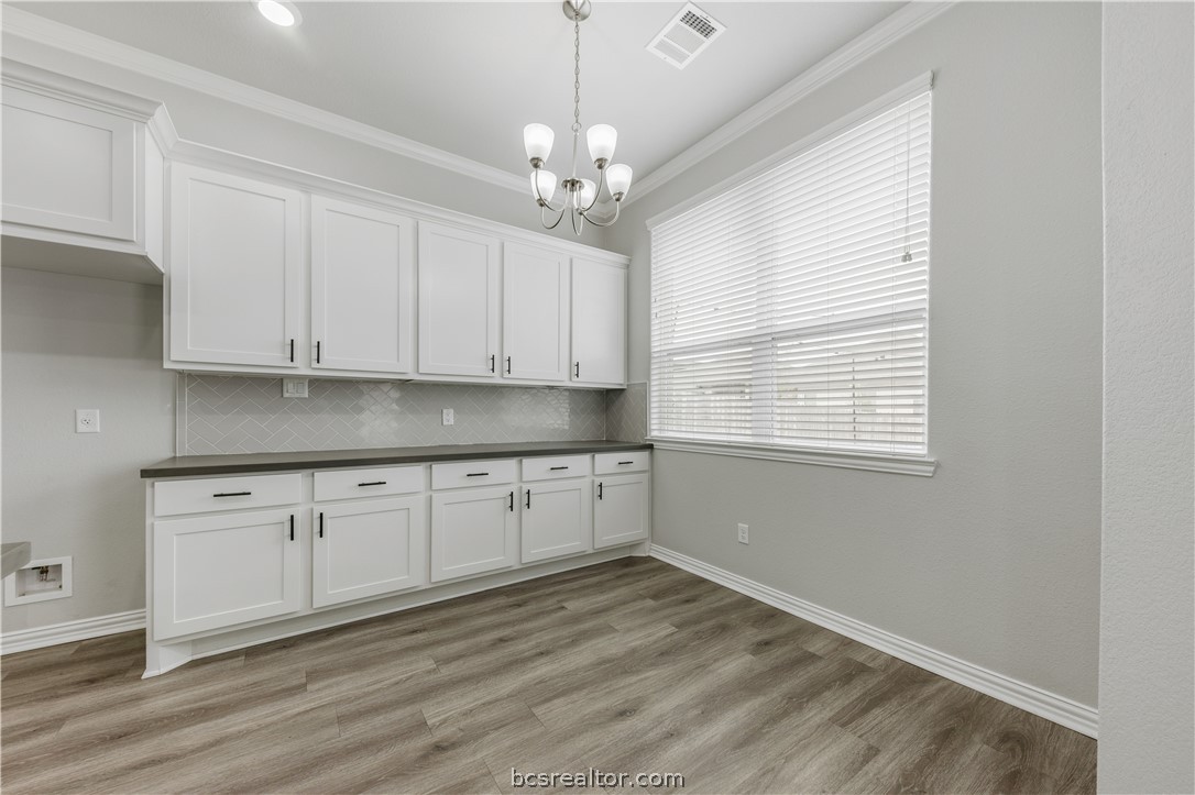 6219 Southern Cross Drive