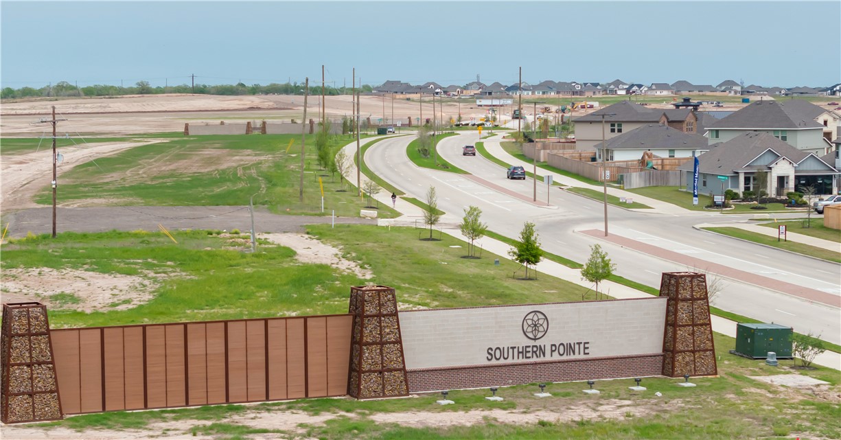 6219 Southern Cross Drive