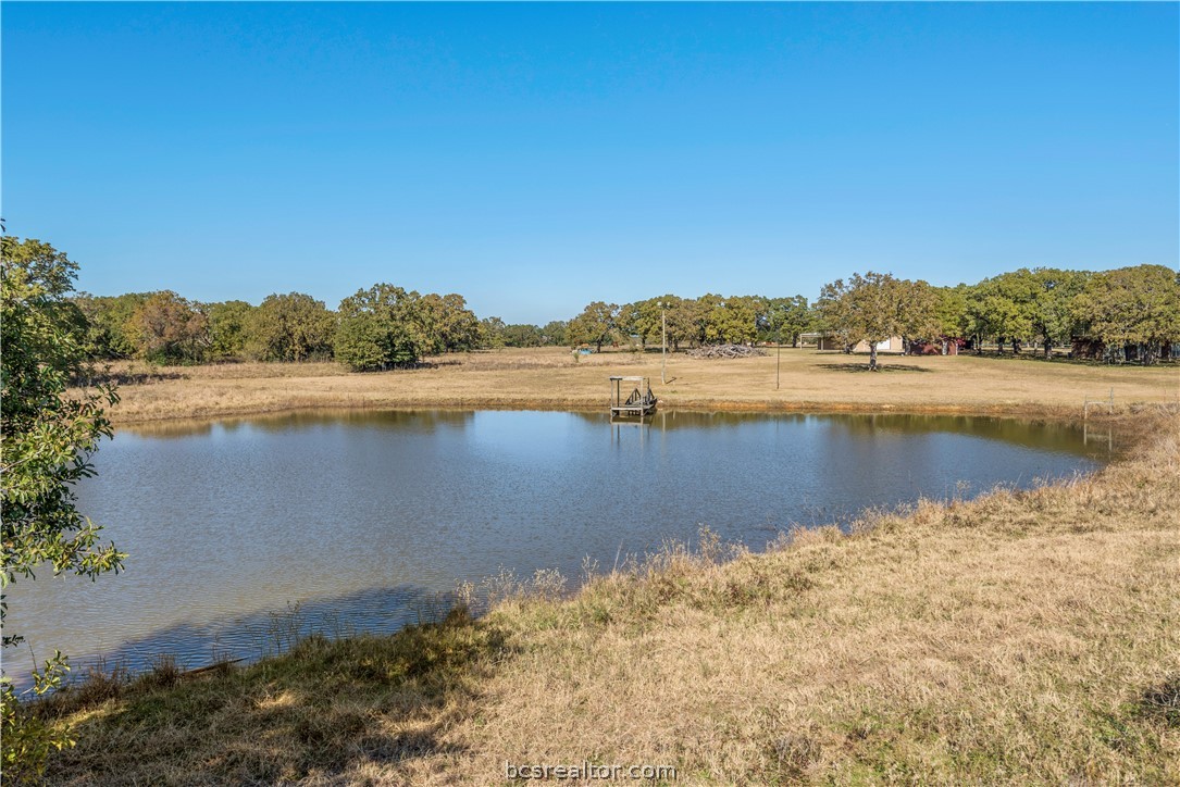 10654 W US Highway 79