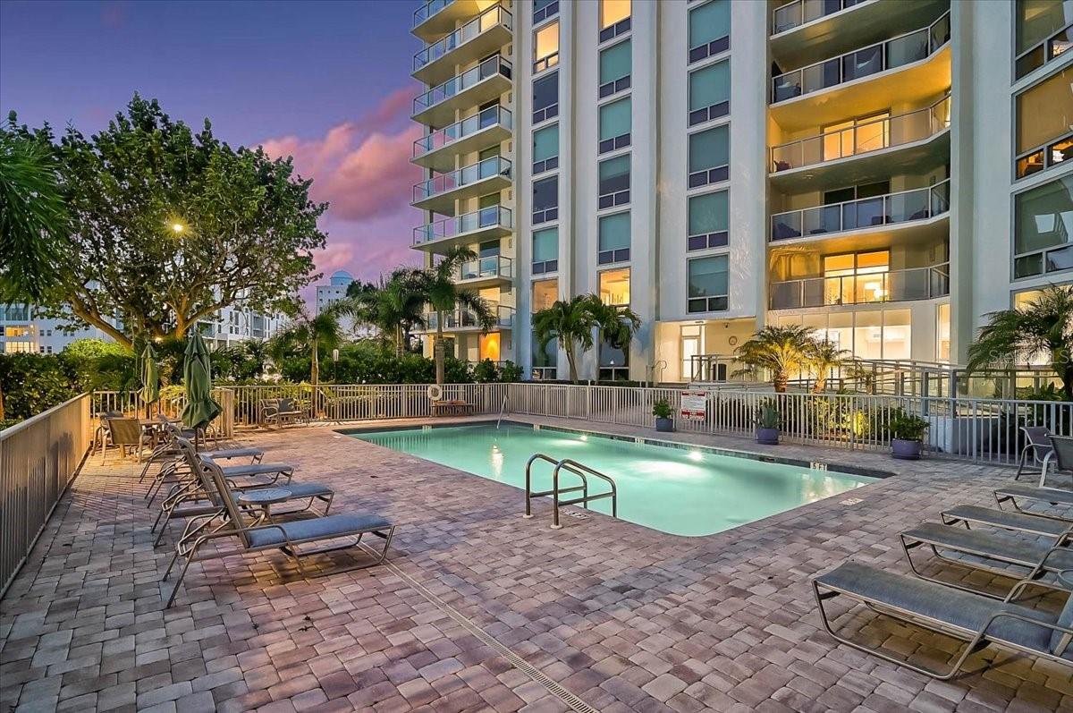 1111 N GULFSTREAM AVE #7C