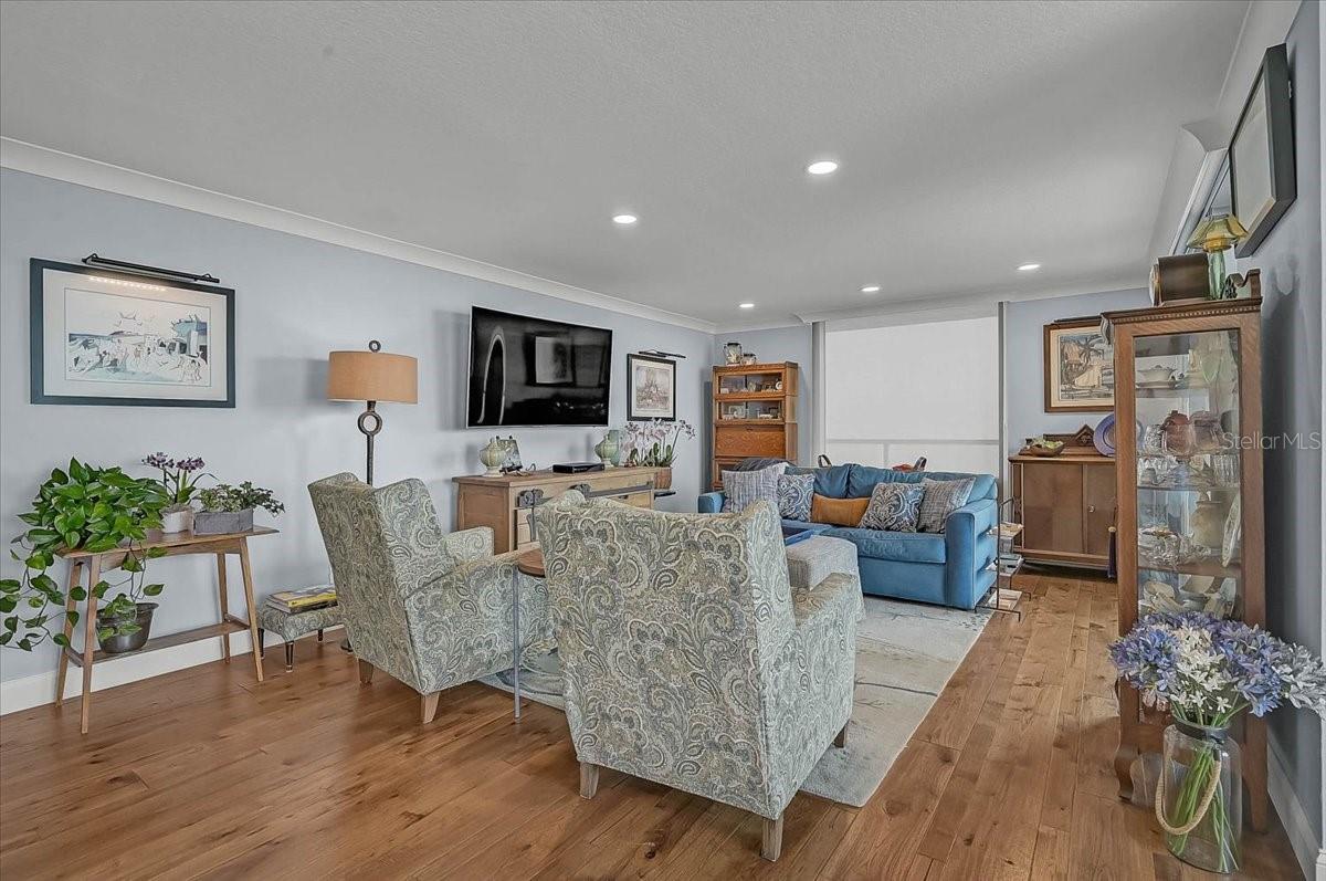 1111 N GULFSTREAM AVE #7C
