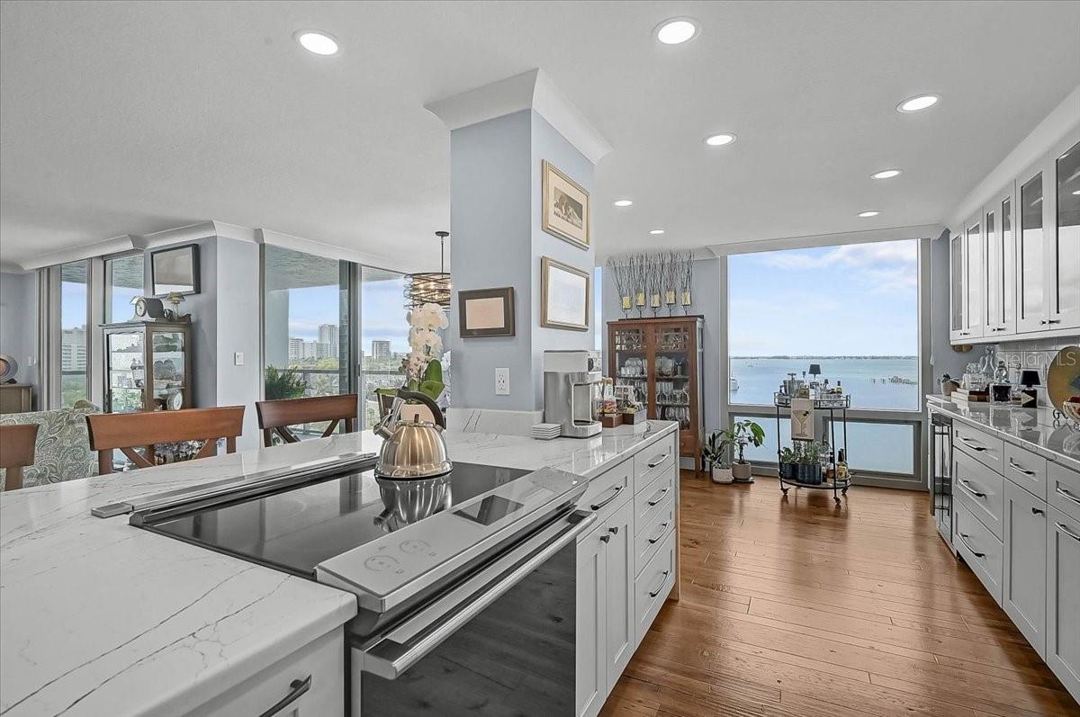1111 N GULFSTREAM AVE #7C