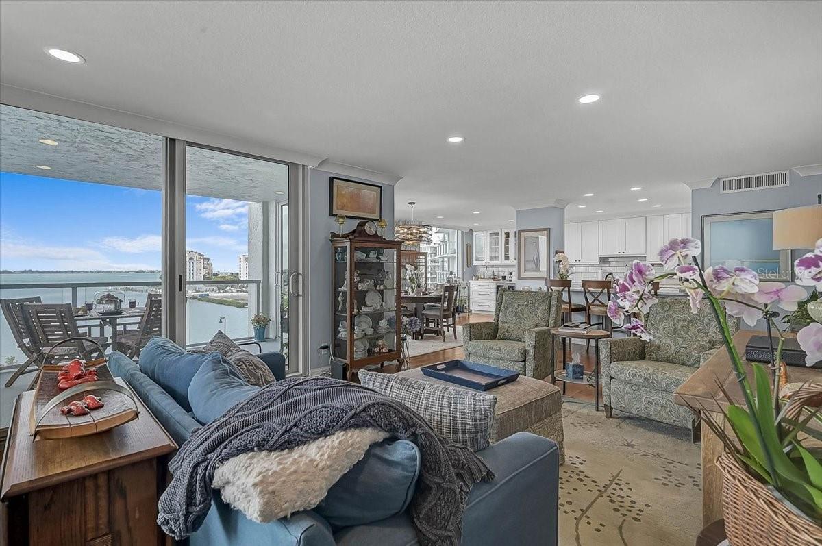 1111 N GULFSTREAM AVE #7C