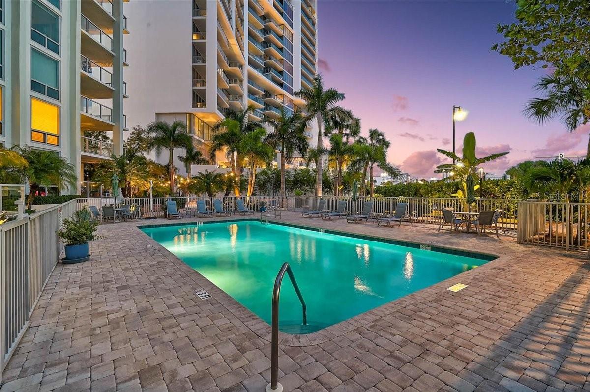 1111 N GULFSTREAM AVE #7C