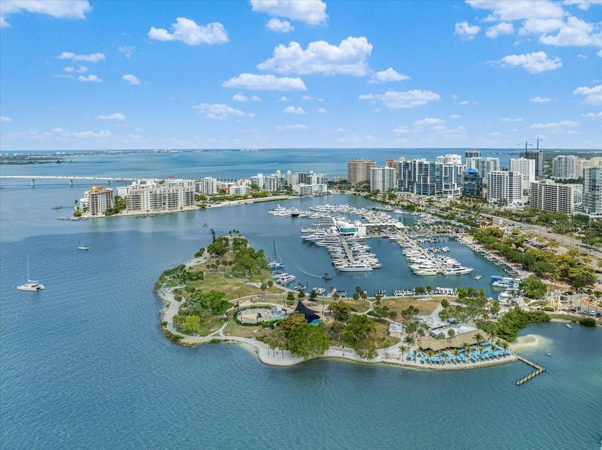 1111 N GULFSTREAM AVE #7C