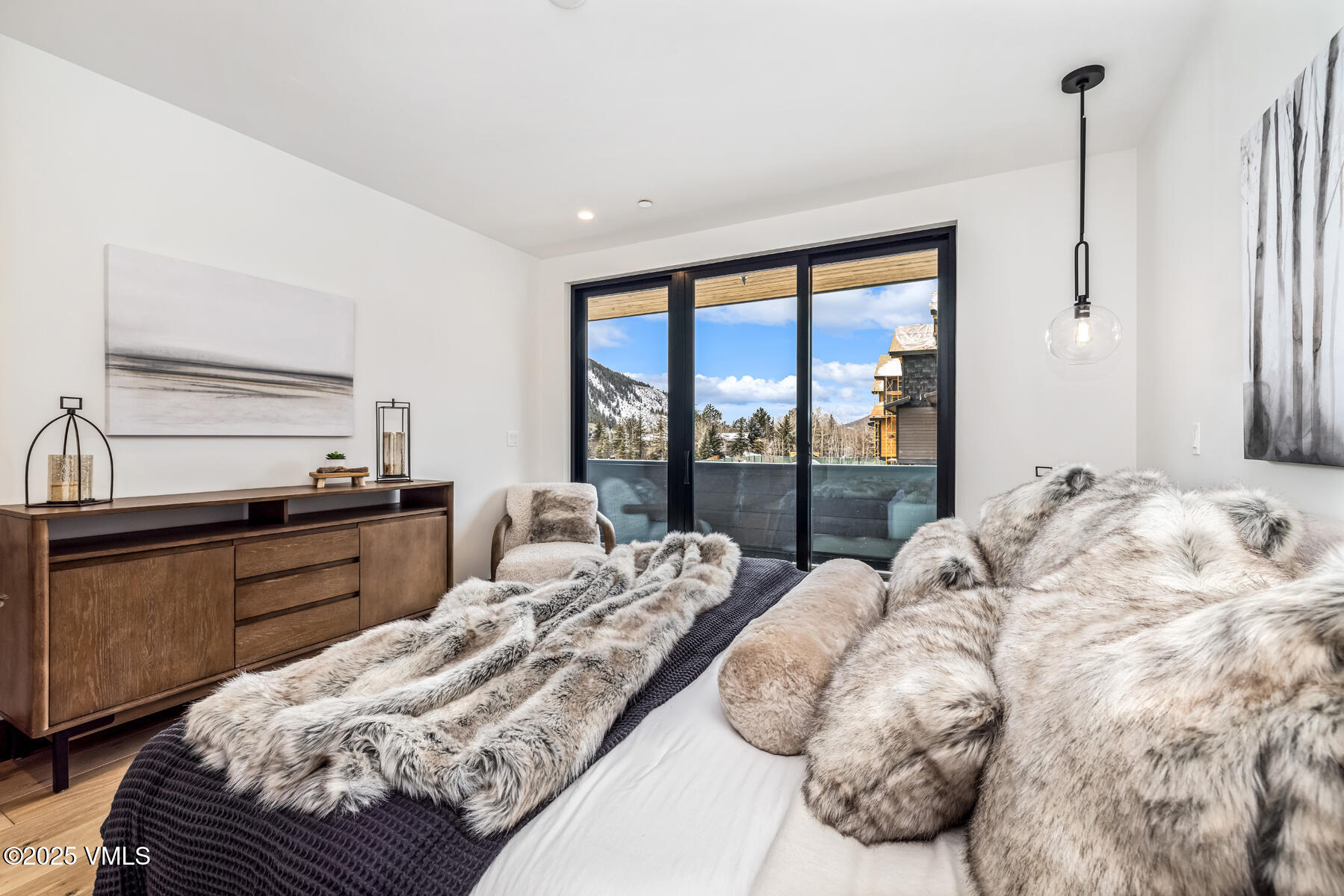 100 Goldfinch Lane, 2A