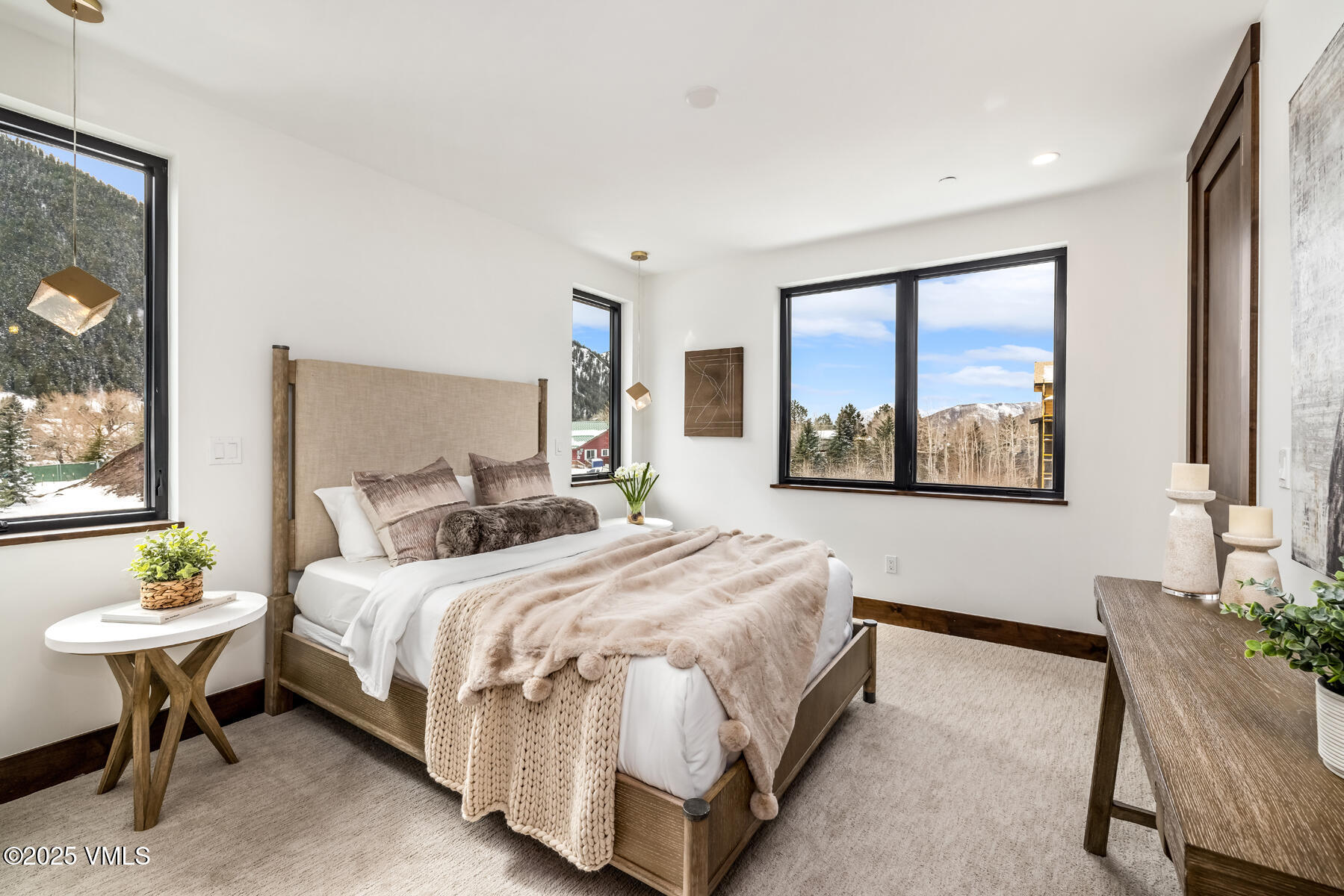 100 Goldfinch Lane, 2A