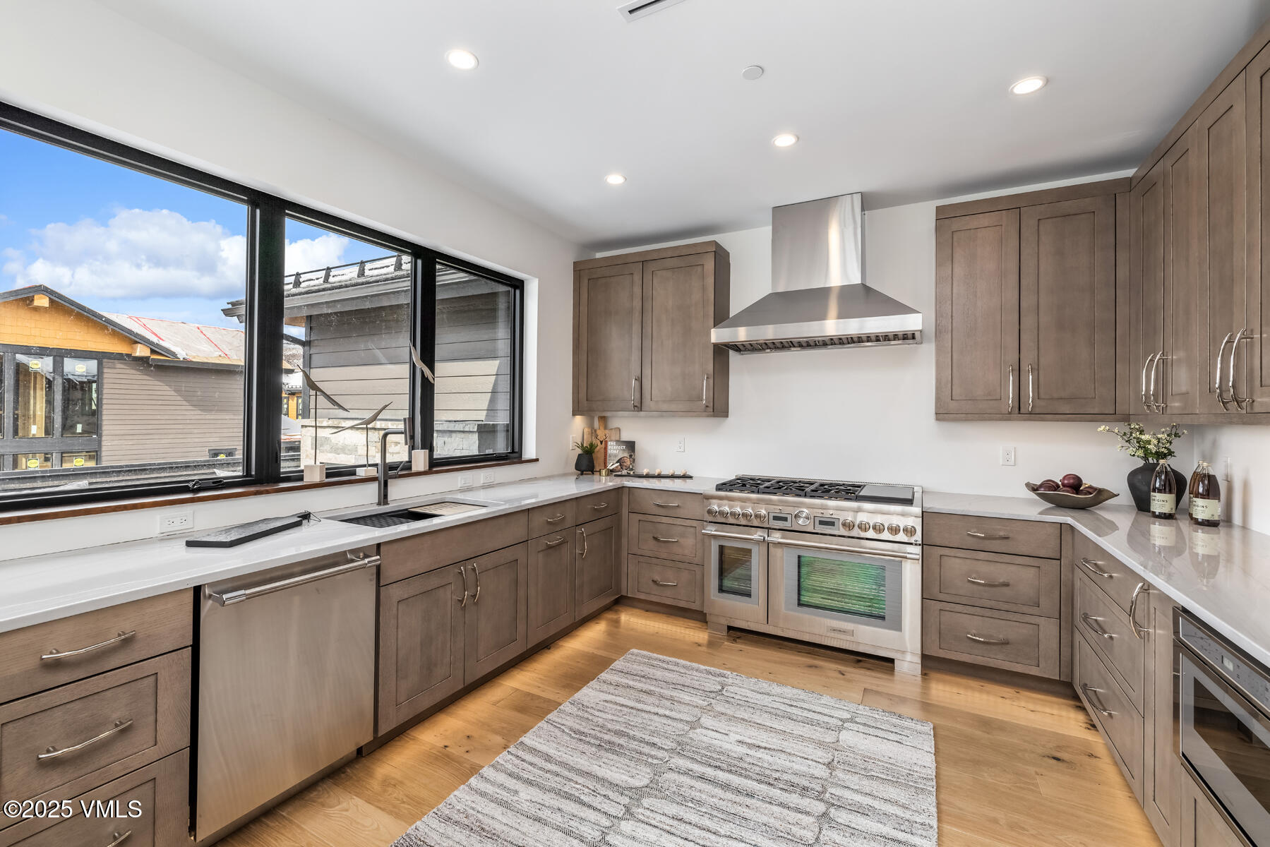 100 Goldfinch Lane, 2A
