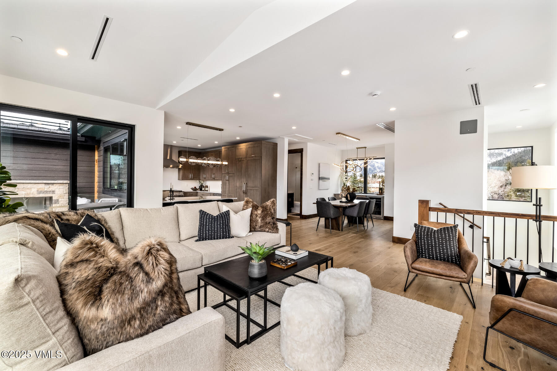 100 Goldfinch Lane, 2A