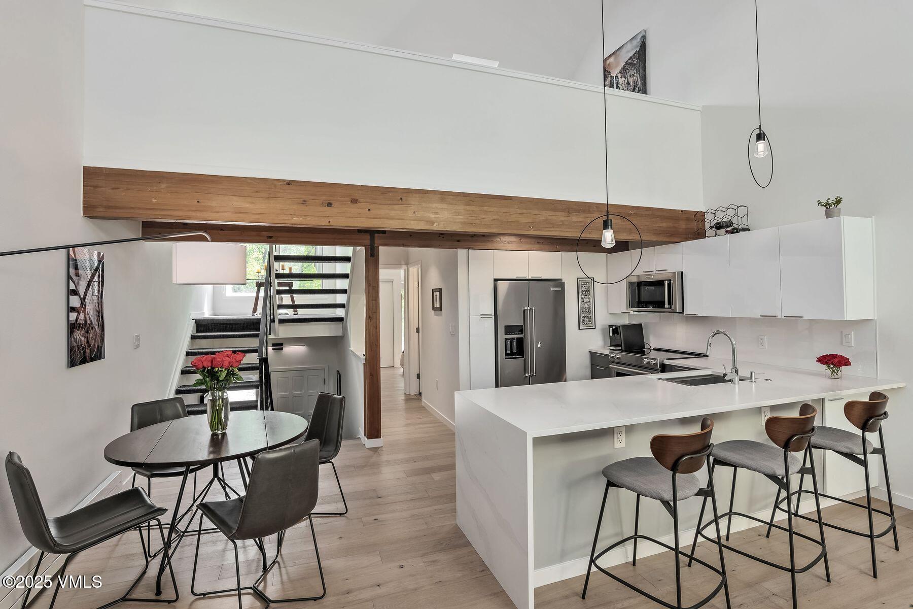 931 Singletree, 4