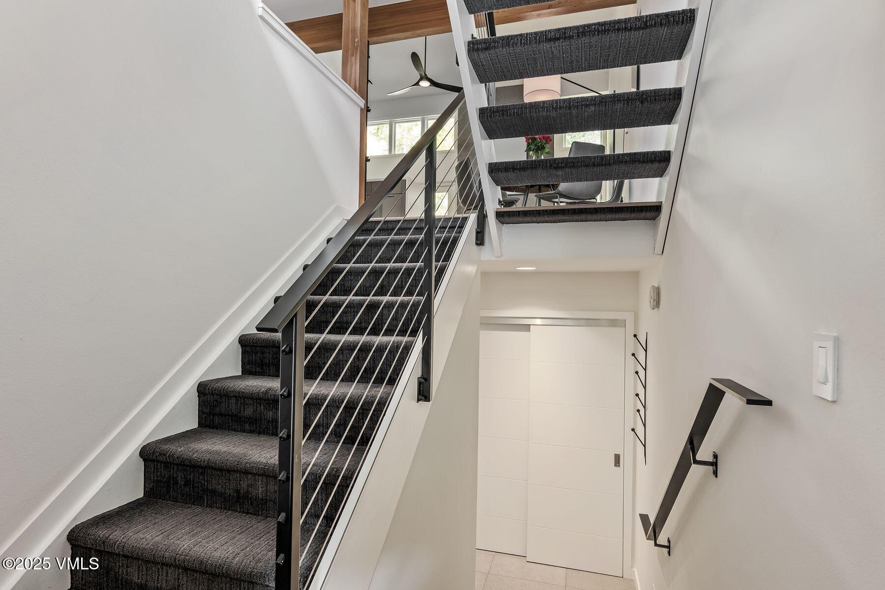 931 Singletree, 4