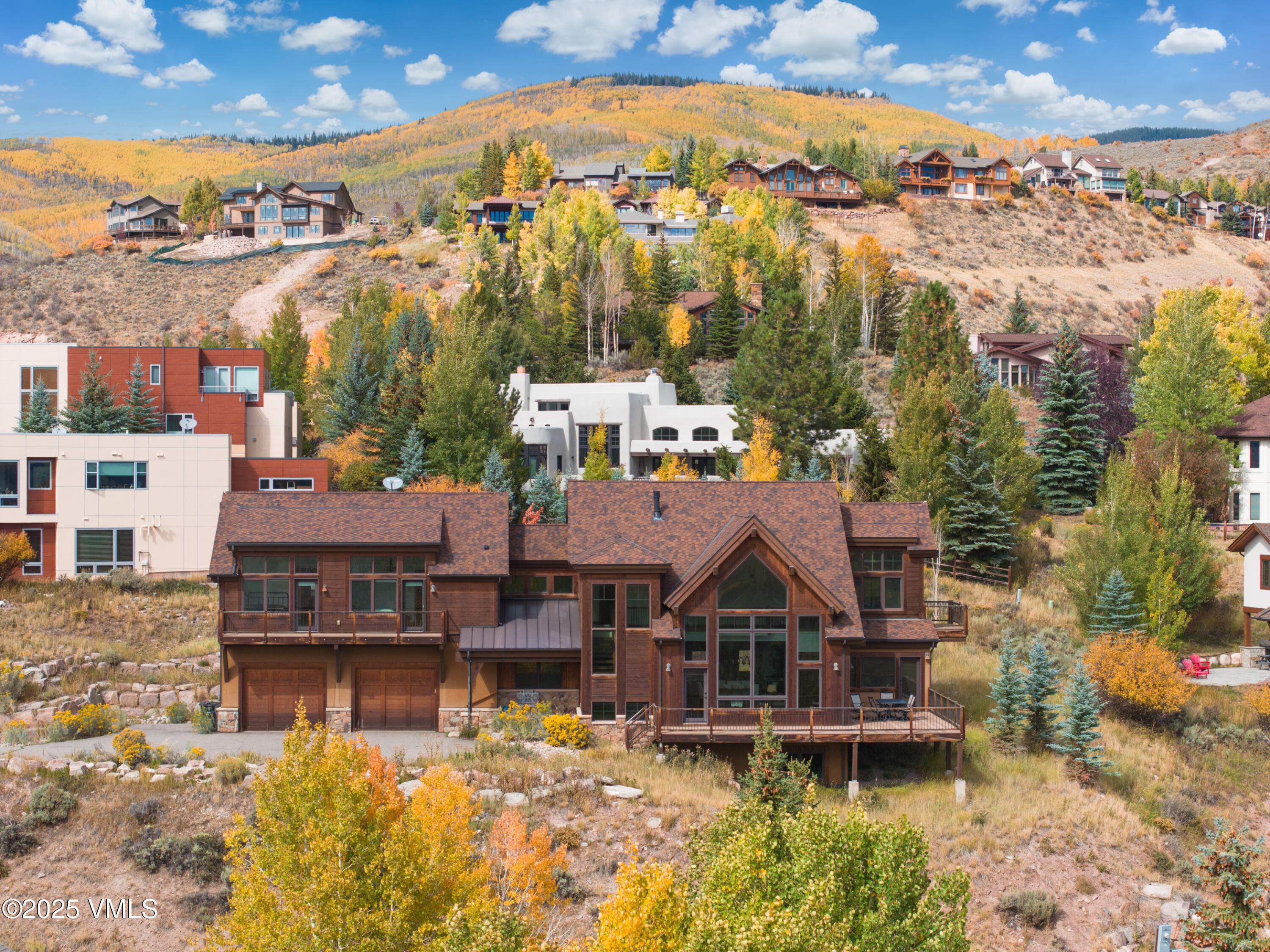 4040 Wildridge Road W