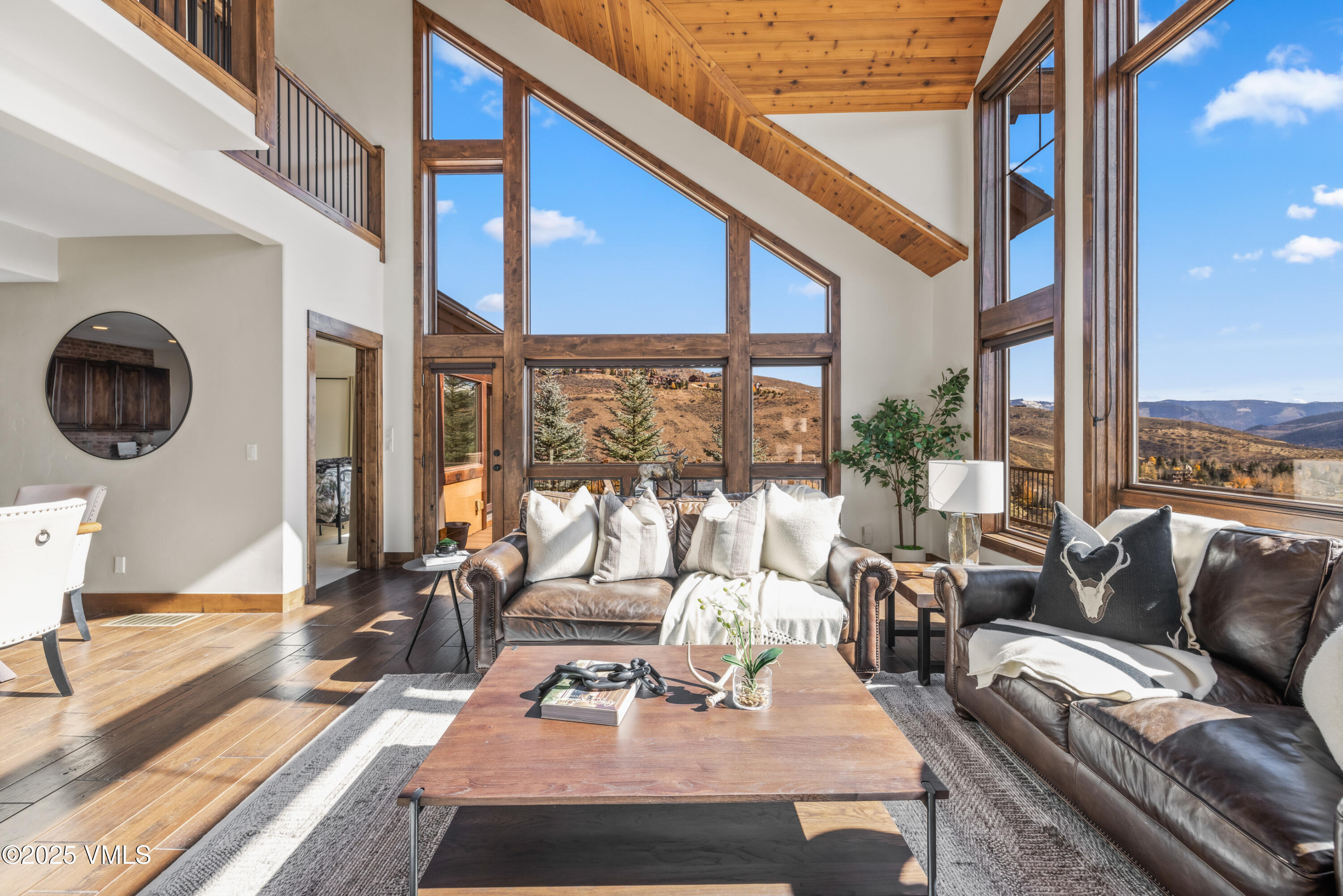 4040 Wildridge Road W