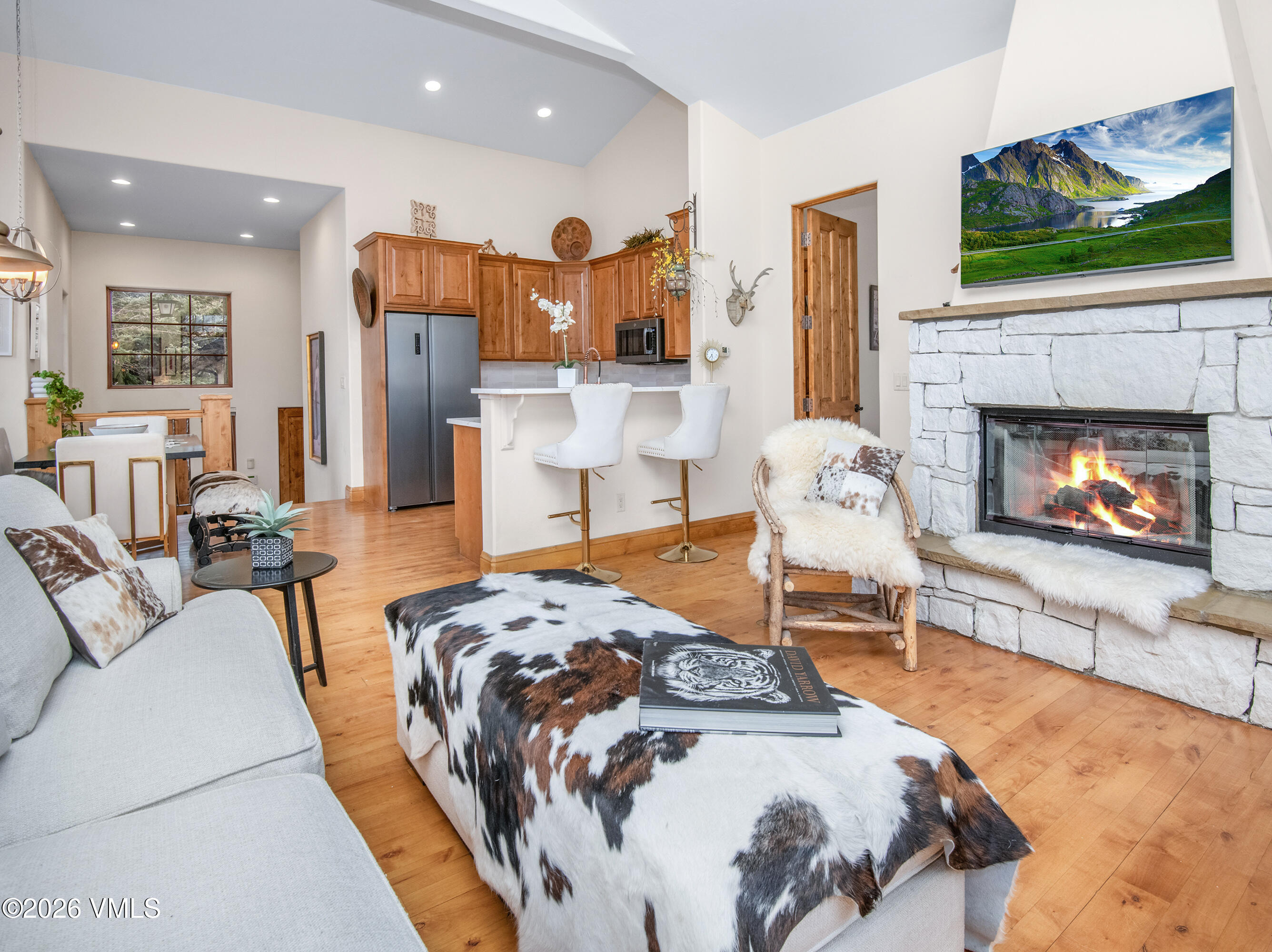 280 Hackamore Road